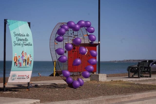 Quedó inaugurada en Playa Unión el "Paseo de la Mujer"