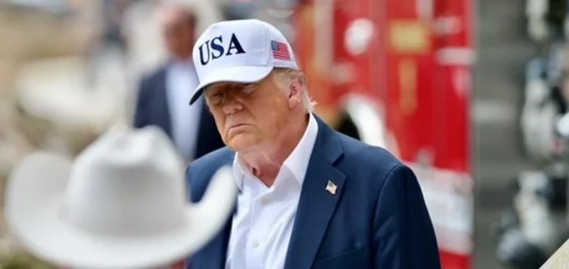 Donald Trump busca simplificar las regulaciones para viajes comerciales al espacio