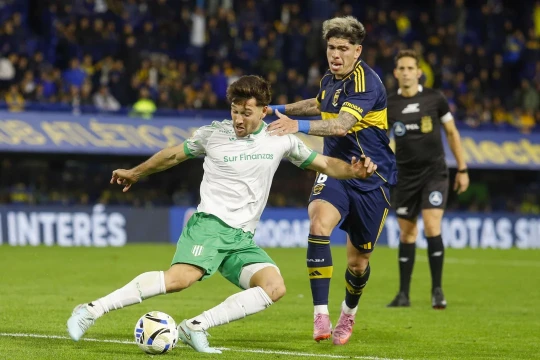 Boca venció 2-0 a Banfield en La Bombonera 