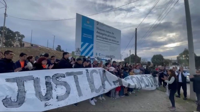 “Justicia por Comodoro”: vecinos autoconvocados reclamaron respuestas por la causa Emergencia Climática
