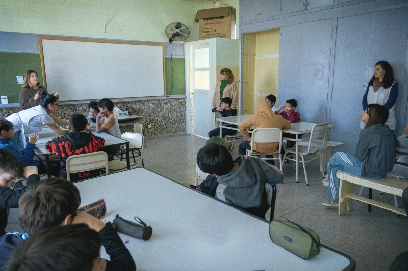 Taller literario en la Escuela N° 20 de Rawson