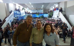 Romero recibió un fuerte apoyo en Comodoro Rivadavia