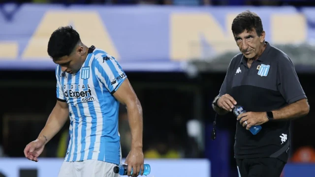 Gustavo Costas espera que Salas “se equivoque bastante”