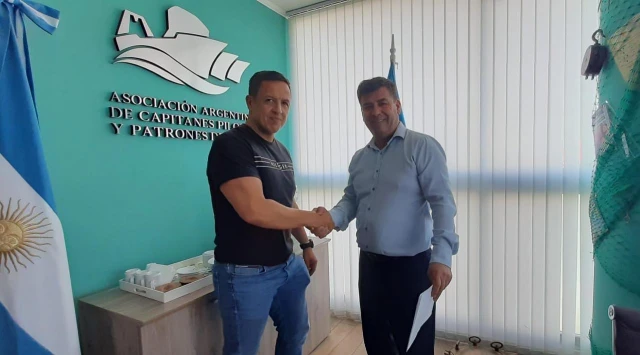 CAFACH y la Asociación de Capitanes sellaron un acuerdo que garantiza la paz social hasta marzo