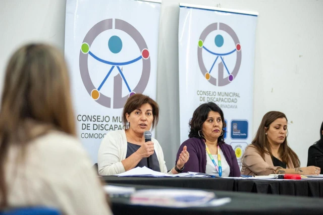 Ana Clara Romero cuestionó el “discurso vacío” de Luque 