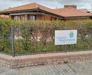 Juicio oral y público contra un abogado por el delito de falsedad ideológica 