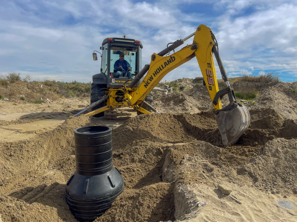 Se concluyó el tendido cloacal en B°3 de Abril