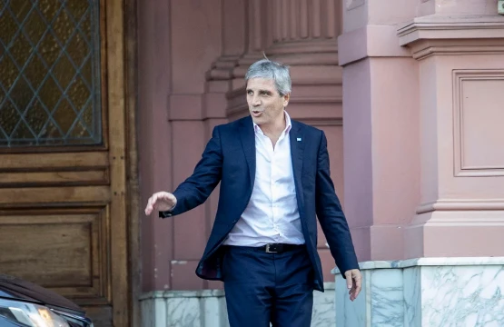 Diputados aprobó la interpelación de Luis Caputo para que explique el acuerdo con Estados Unidos