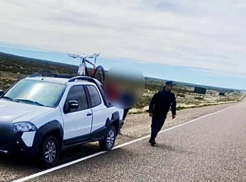 La Policía del Chubut intervino en un siniestro vial con un menor fallecido en Paso de Indios
