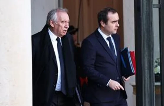 El gobierno francés sobrevive a las mociones de censura en la Asamblea Nacional