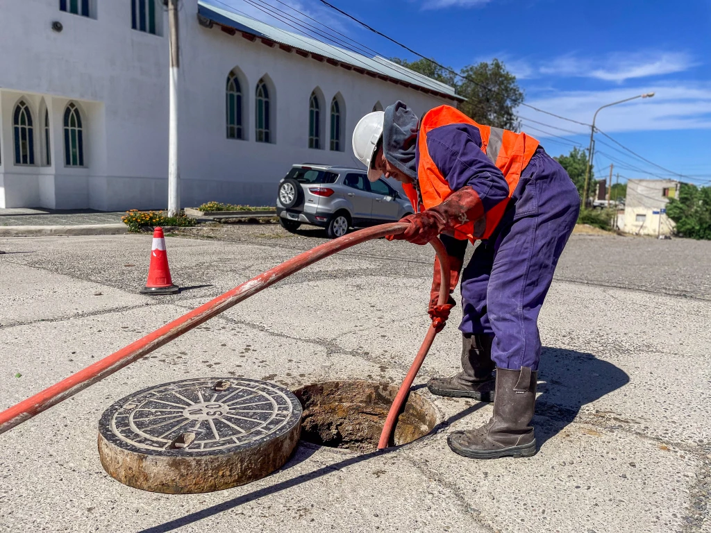 Mantenimiento integral en la Estación de Bombeo del barrio General Valle