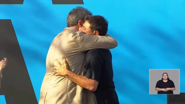 Grabois se abrazó con Massa: “Me ayudó mucho en la campaña”