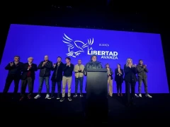 “A partir del domingo va a cambiar en serio la Argentina”