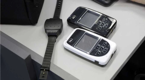 Esquel: Ignoró la prohibición de acercamiento y deberá usar una tobillera electrónica