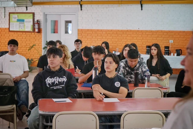 Taller de Anfitreón turístico en Playa Unión