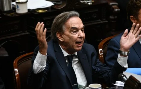 Provincias Unidas aterriza en el Congreso y le saca diputados al bloque de Pichetto, que amaga con romper