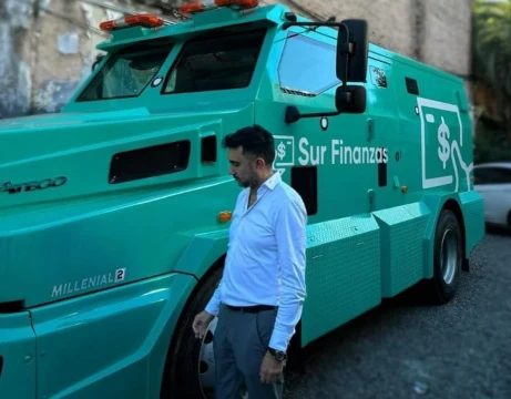 Causa AFA: así son los imponentes camiones de caudales que compró el dueño de Sur Finanzas