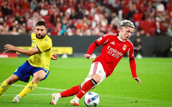 Benfica rechazó la primera oferta de River por Prestianni