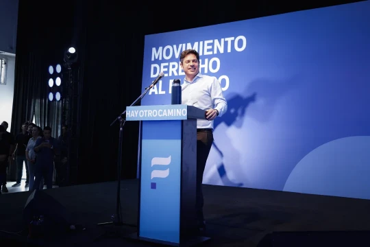 Kicillof llamó al peronismo a centrarse en construir una “alternativa a la ultraderecha”