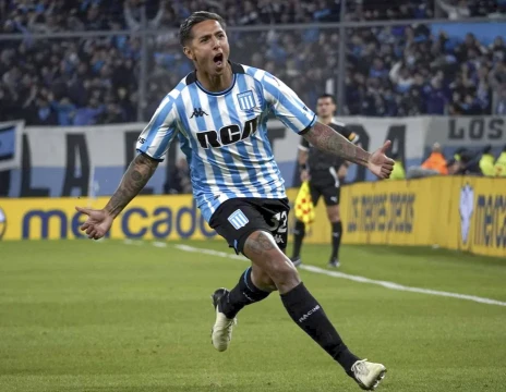 La salida de Almendra facilitaría la llegada del primer refuerzo para Racing