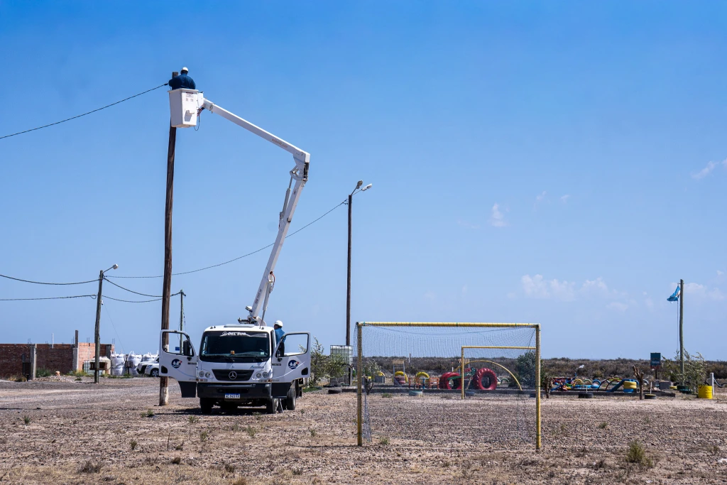 Más iluminación y eficiencia energética en el loteo 711
