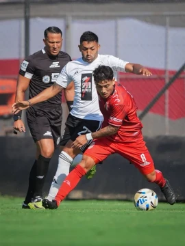 Polémico empate entre Barracas Central y Deportivo Riestra en el Torneo Apertura