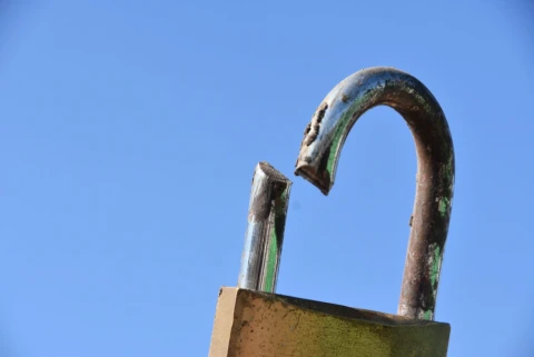 Esquel: La Fiscalía investiga a una mujer por usurpación de una vivienda y desobediencia policial