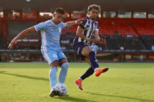 Sufrido triunfo de Talleres ante Argentino de Merlo por Copa Argentina