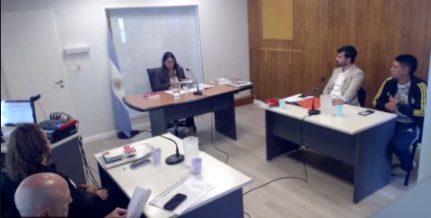 Caso resuelto mediante conciliación en audiencia preliminar en Rawson