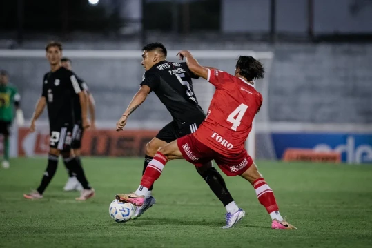 Deportivo Riestra venció a Maipú y se metió en 16avos de la Copa Argentina