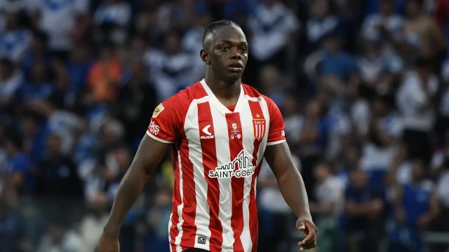 Atención Boca: está frenada la incorporación del delantero Edwuin Cetré