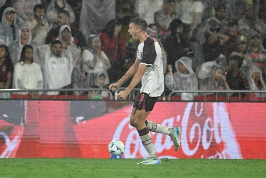 Lanús se impuso a Flamengo por 4-2 en el global y es campeón de la Recopa Sudamericana