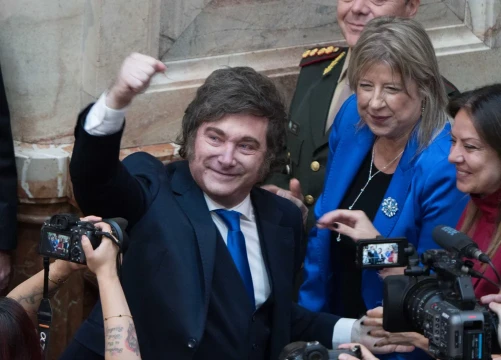 Milei enviará “diez paquetes de reformas estructurales” durante el año legislativo