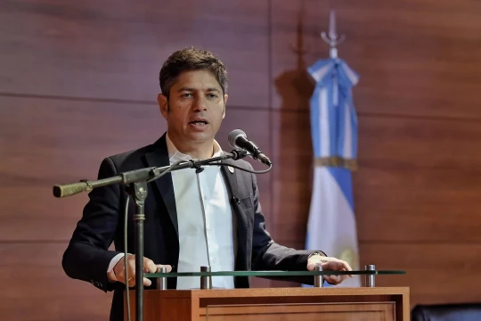 Kicillof acusó a Milei de ejecutar “un plan de destrucción masiva de industrias”