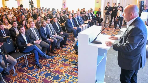 Foro PescAR 2026: competitividad, pesca ilegal y cuotificación del langostino, ejes del debate del sector