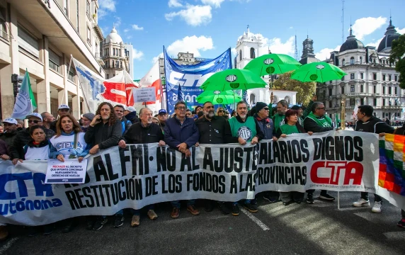 ATE Neuquén presentó otro amparo para que la reforma laboral sea declarada “inconstitucional”