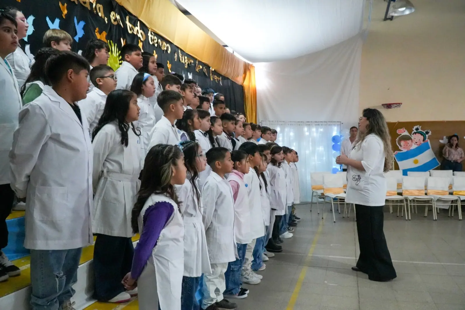Las escuelas de Chubut comenzaron los actos de Promesa de Lealtad a las Banderas Nacional y Provincial