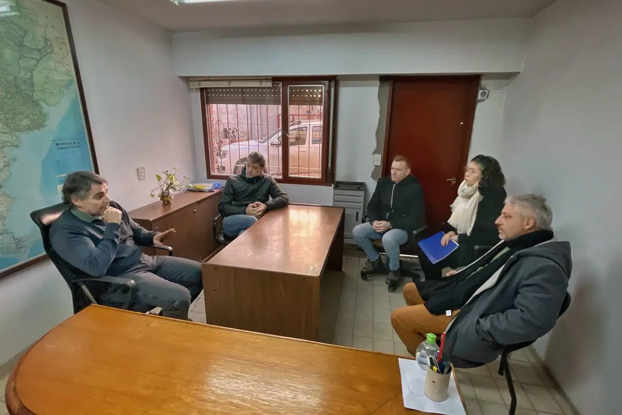 Rawson y la Universidad San Juan Bosco realizarán ensayos de adoquines municipales
