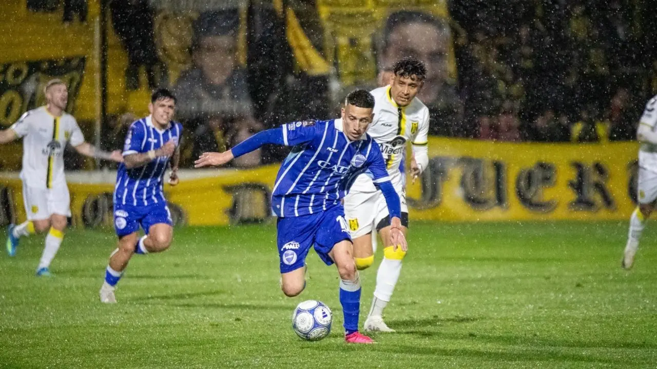 Deportivo Madryn le ganó a Godoy Cruz y se consolida en el reducido de la Primera Nacional 2026
