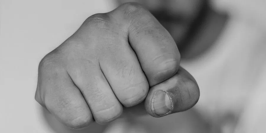 Formalizan una investigación penal contra un joven imputado por lesiones leves y amenazas