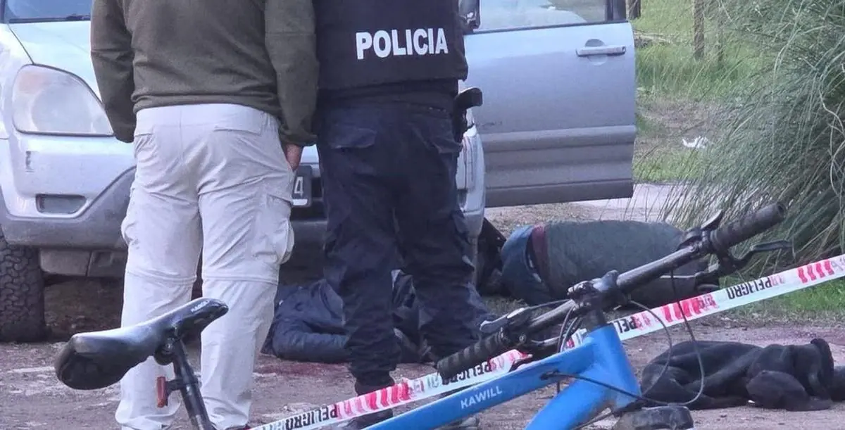 Dos ladrones abatidos y un policía herido tras un tiroteo en Moreno