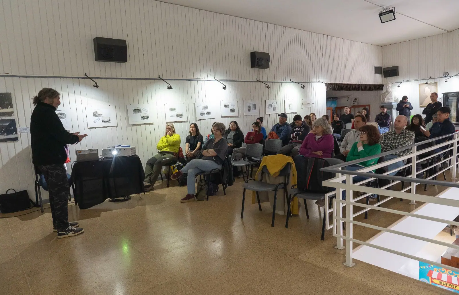 Charla sobre Fauna Marina en Rawson