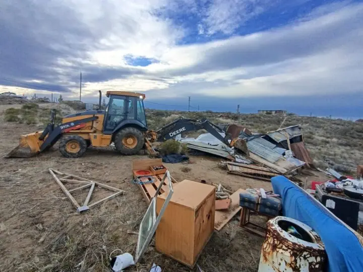 Comodoro: La Municipalidad realizó operativos de control y recuperación de tierras en la zona del Faro