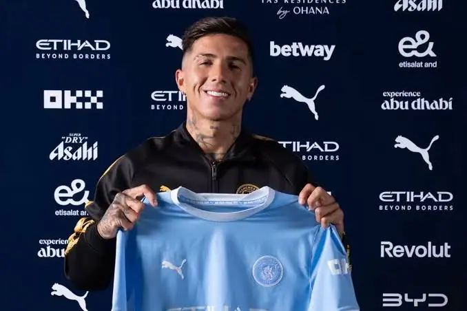 Enzo Fernández fue presentado en el Manchester City como nuevo refuerzo