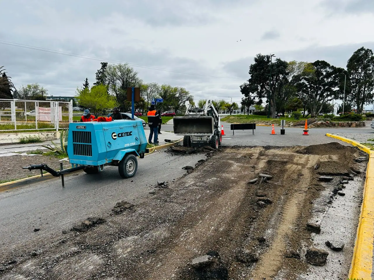 Comenzó la reparación de la Avenida Antártida Argentina