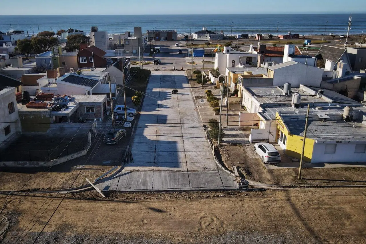 Finalizó la pavimentación de la calle Vivaldi en Playa Unión