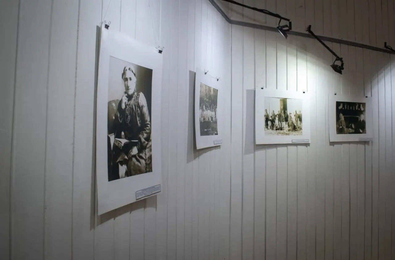 Muestra fotográfica por la Gesta Galesa