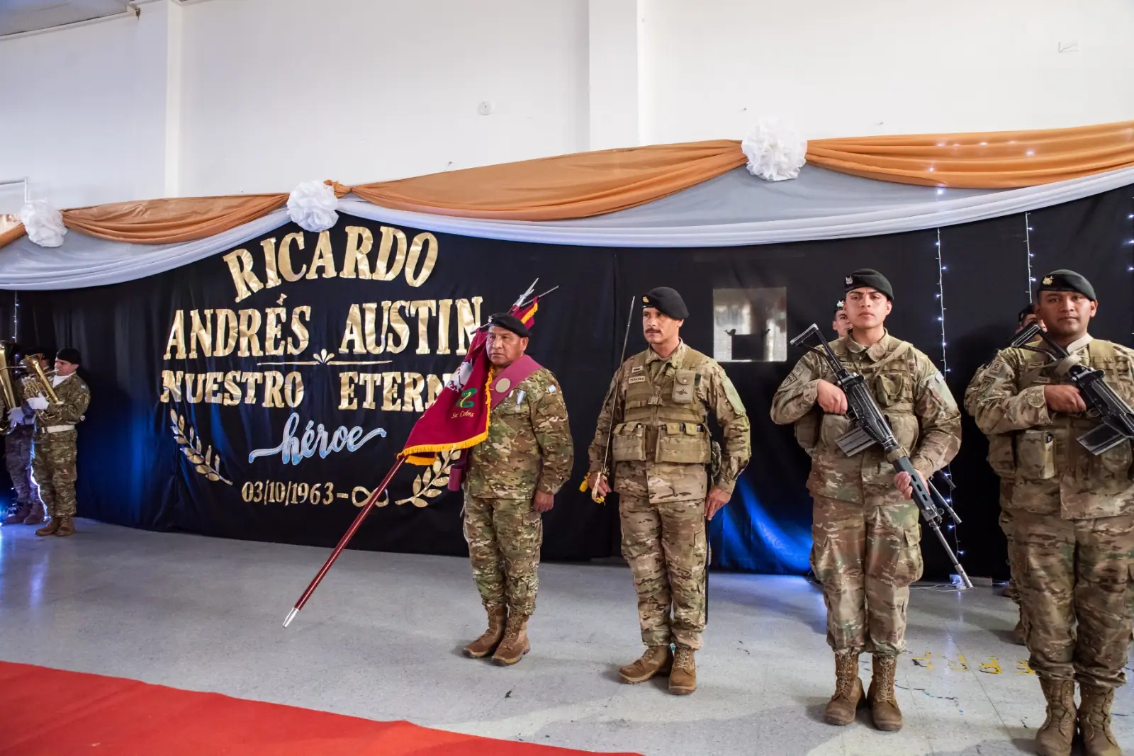 Provincia acompañó en Tecka un nuevo homenaje al héroe de Malvinas Ricardo Andrés Austin