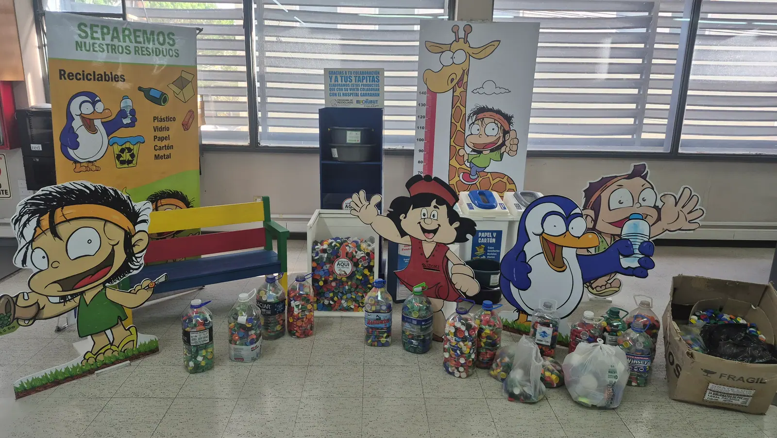 La Cooperativa realizó una nueva entrega de tapitas recolectadas gracias al compromiso de los vecinos