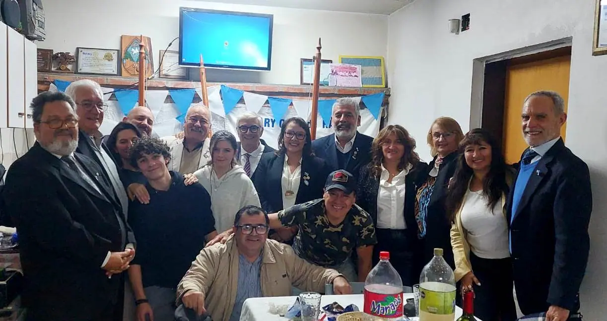 El abogado José Chávez asumió la presidencia del Rotary Club de Rawson